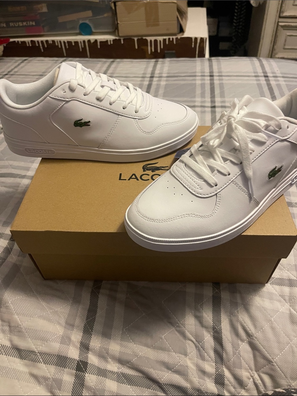 Lacoste Women’s White Sneakers with Green Logo NIB Size 8.5M $139